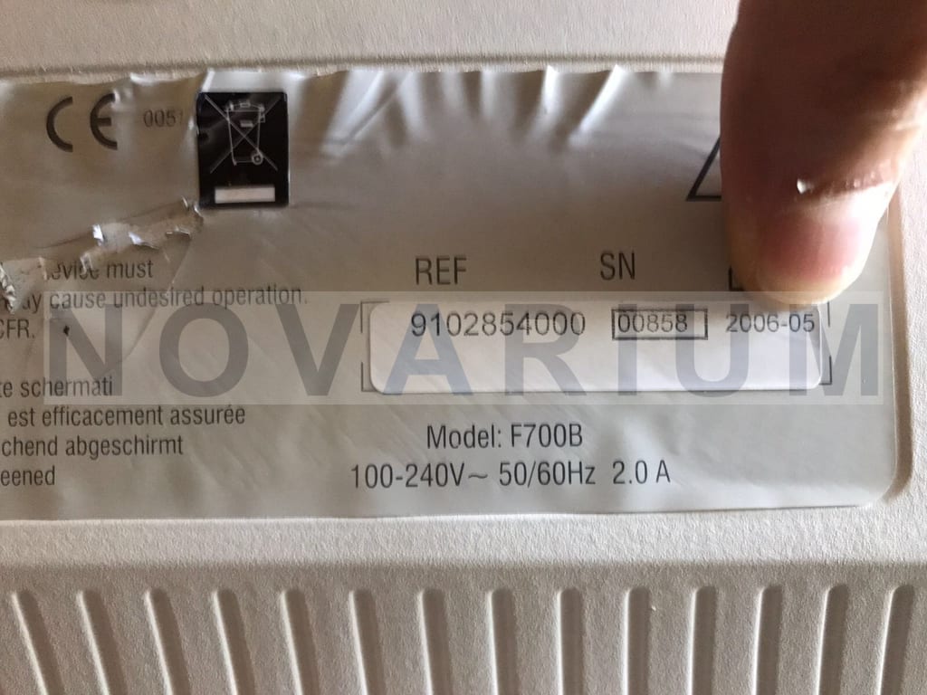 Esaote 9102854000 - Monitor CRT.jpg