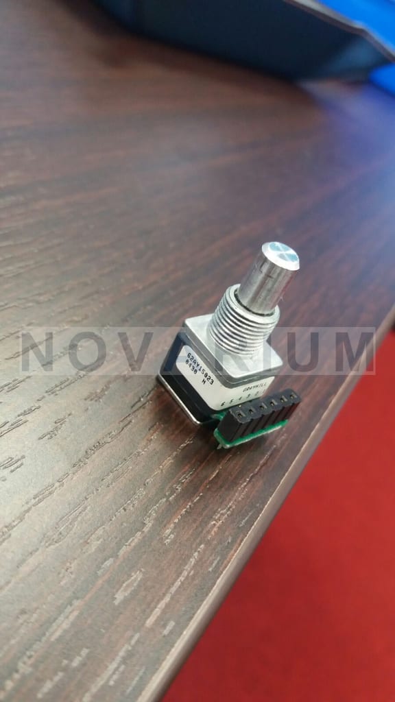 GE 629902-24 - Grayhill Encoder 62ay15023  (1).jpg