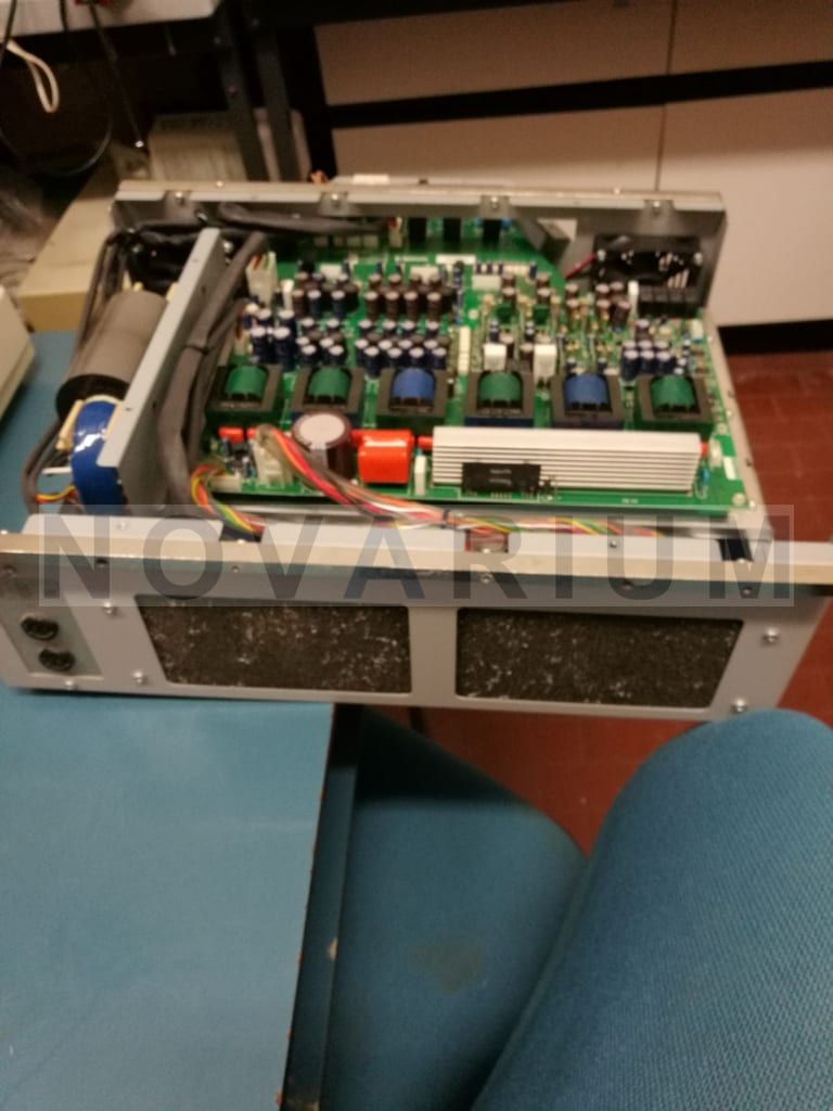 Hitachi 9718091835 - Power Supply HM071CIIIE 220240V 7227154B (2).jpg
