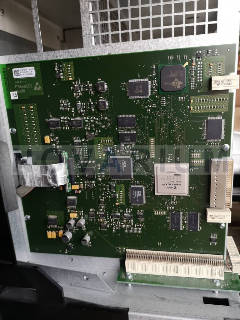 GE KTZ302197 - RFI Interface Board RFI21b.P8.jpg