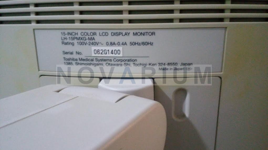 Toshiba BSM31-6957 - 15-inch Color LCD Display Monitor.jpg