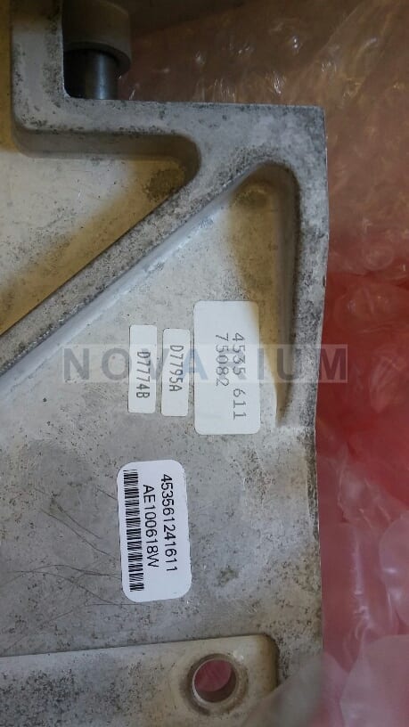 Philips 4535-612-41611 - Control Panel Arm Assy.jpg