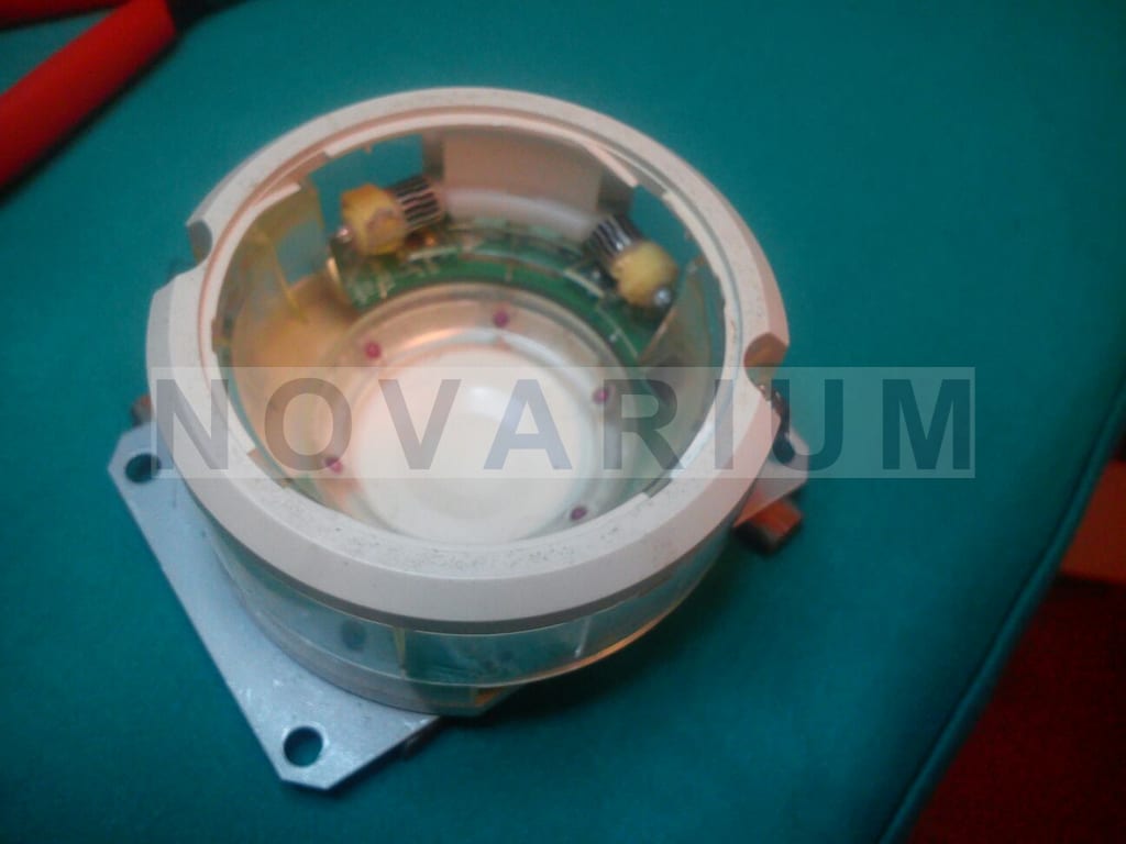 Aloka L-TB-12C Trackball Alpha 10 2.JPG