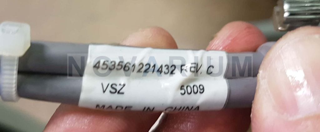 Philips 4535-612-21432 - Cable from Video to Avio.jpg