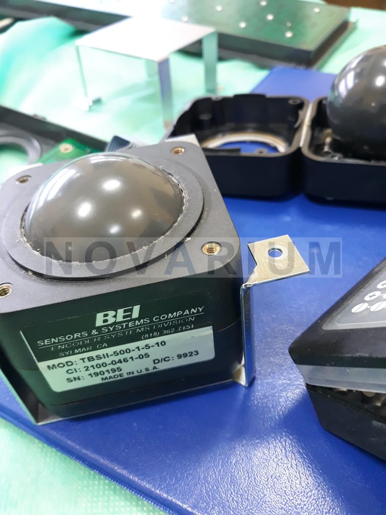 ATL 2100-1656 - Trackball, (TBS-II-500-1-5-10. 2100-0461-05)jpg