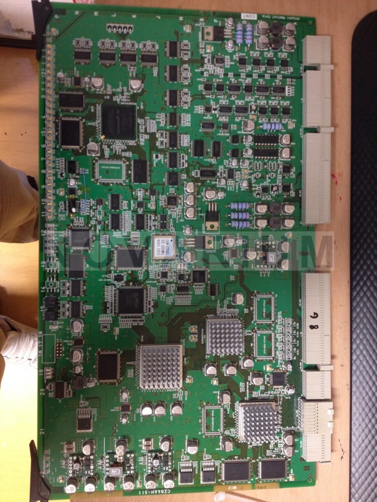 Hitachi CZ84AH-S11 - Board CONT.JPG