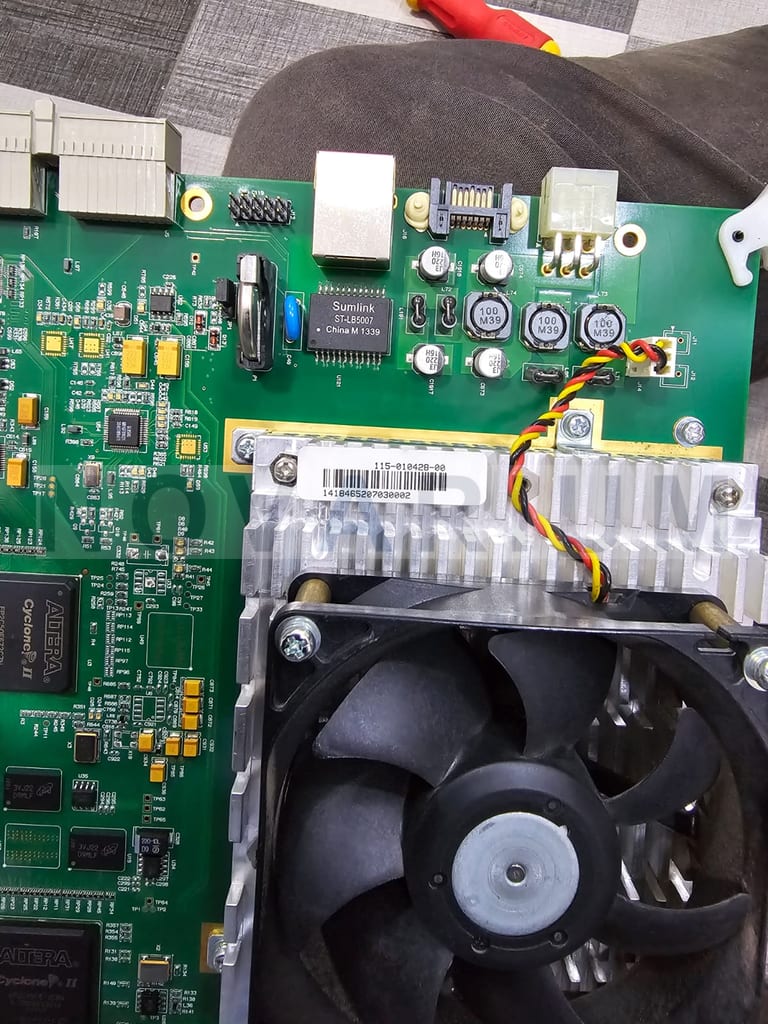 Mindray 2112-30-74280 - Digital Board (2).jpg