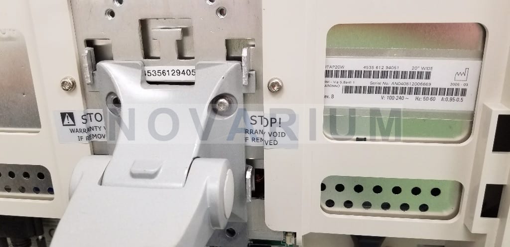 Philips 4535-612-94051 - LCD Monitor 20 (4).jpg