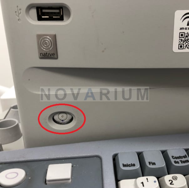 Siemens 10032587 - Disk Box Bezel Assembly.png