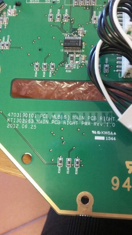 GE KTZ280234 - Console Main Board right (W) .jpg